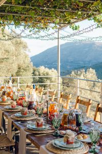 rustic wedding table crete aravanes